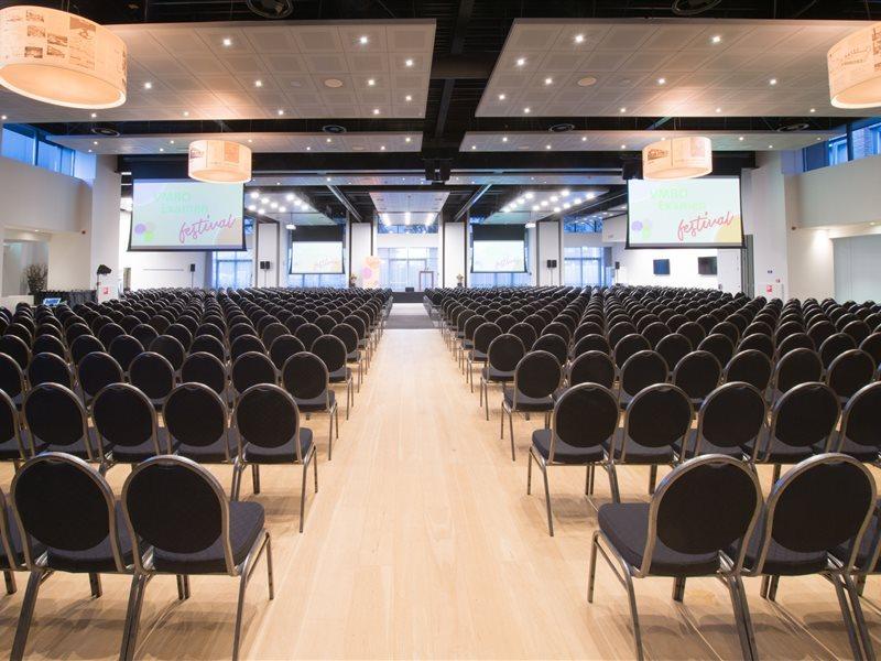 Postillion Utrecht Hotel 4*