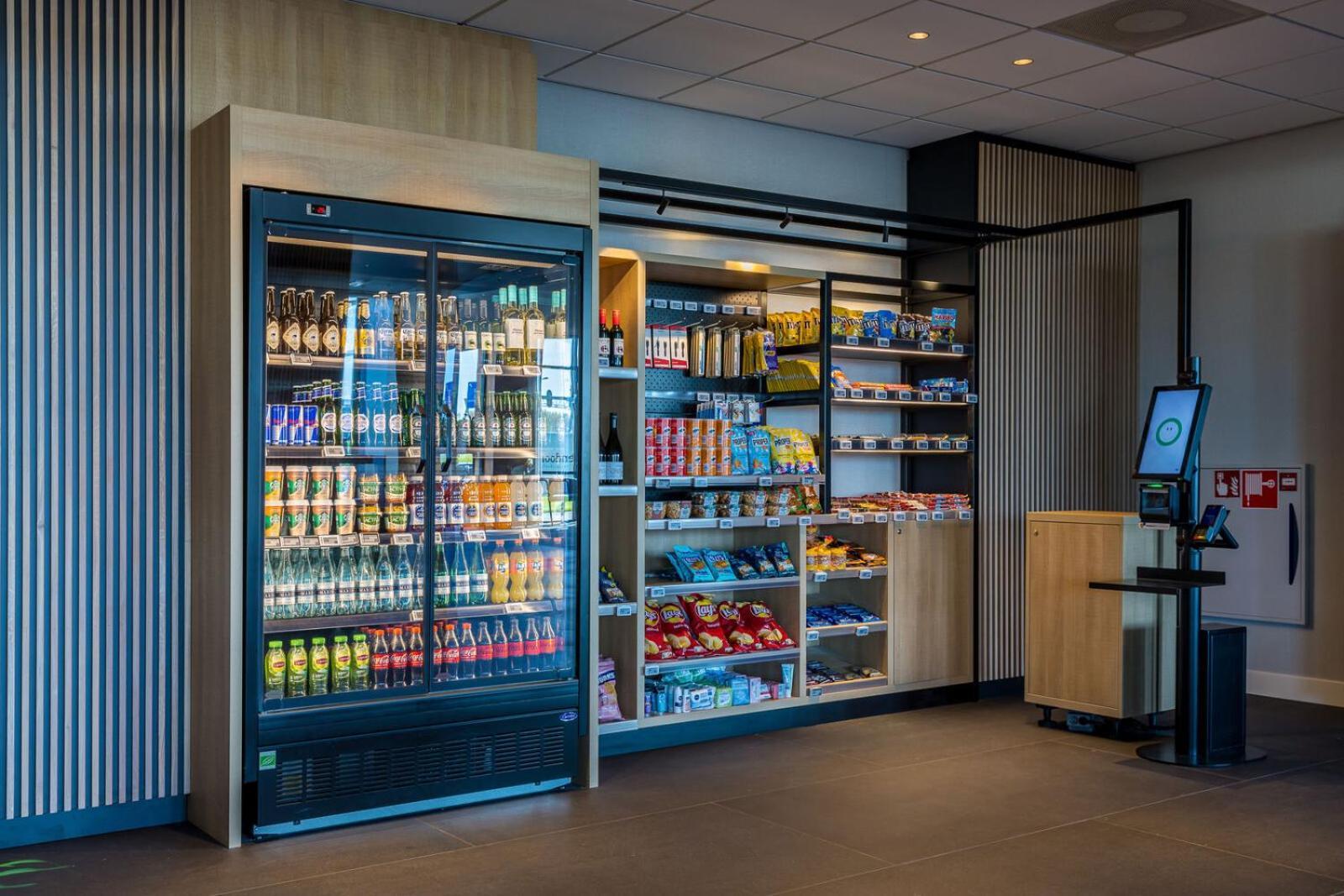 Postillion Utrecht Hotel 4*