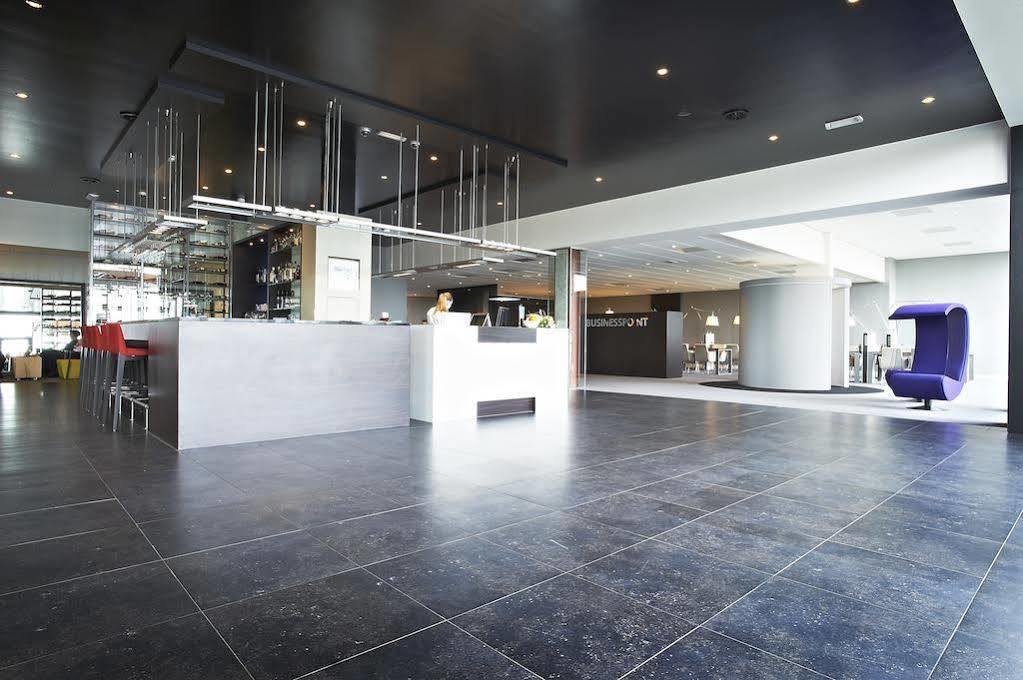 Postillion Utrecht Hotel 4*